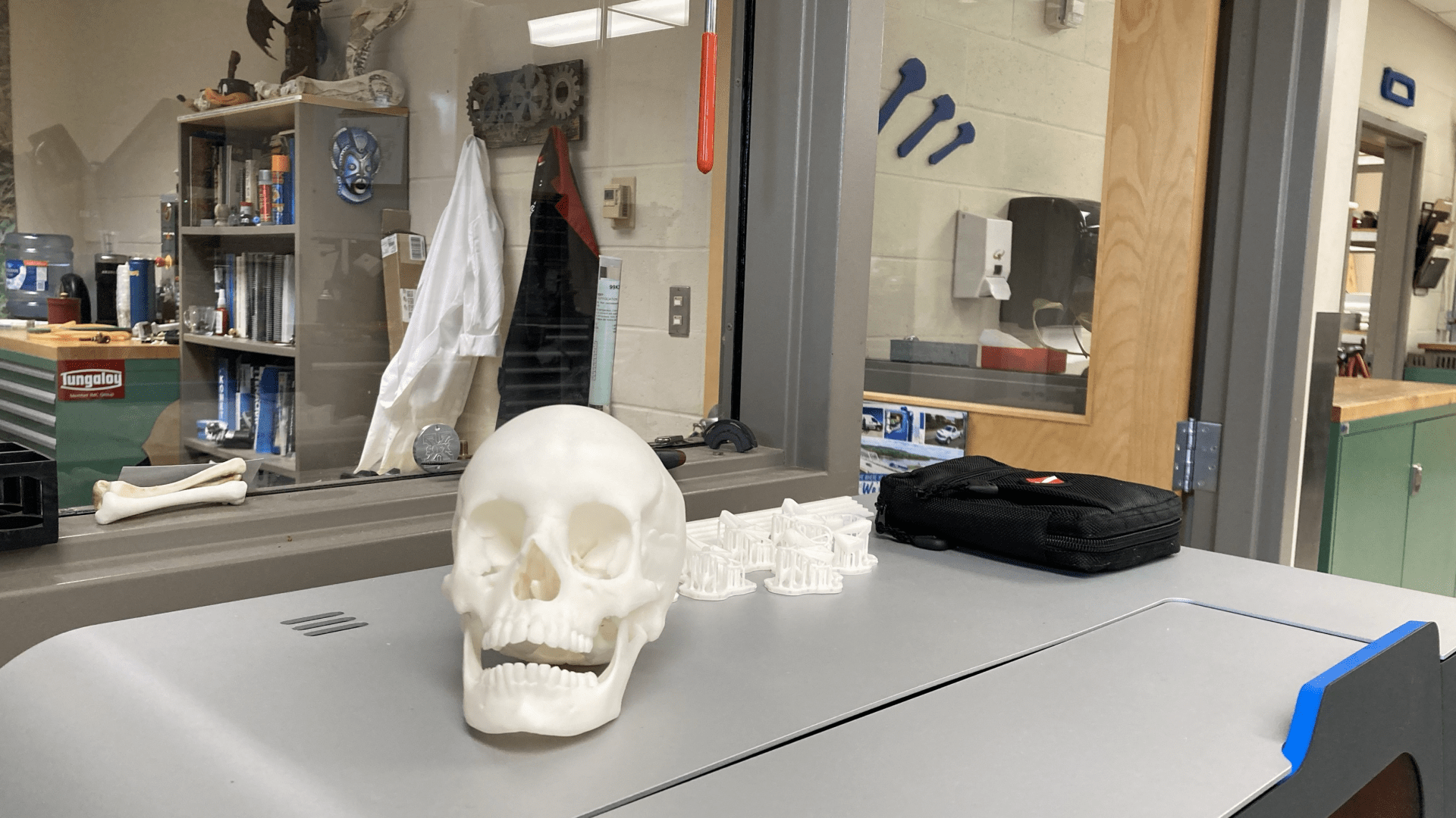 StFX’s 3D SLA Resin printer