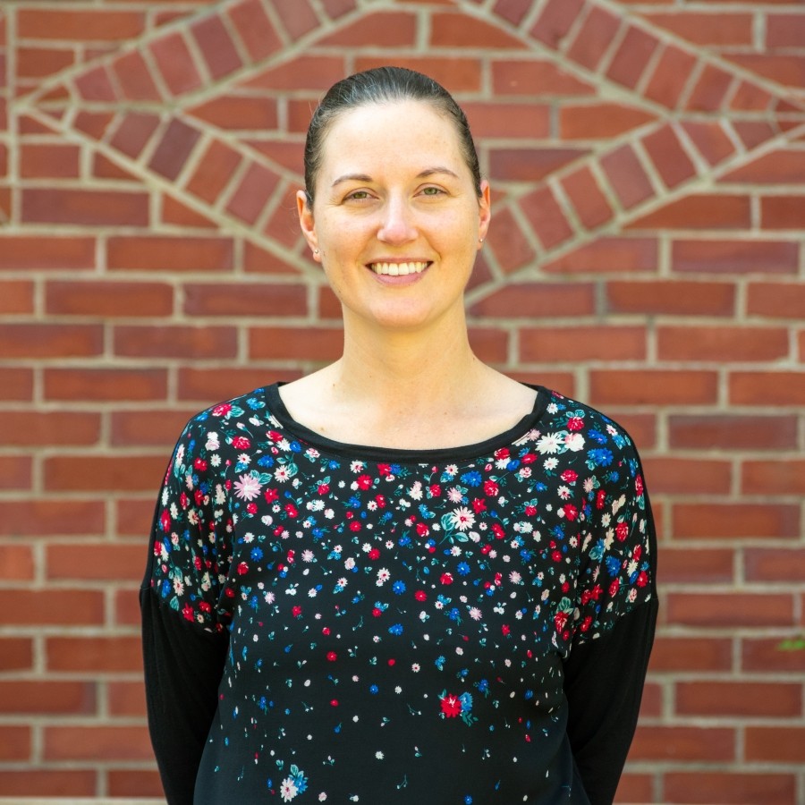 Rennae Kletzel Gilham Headshot