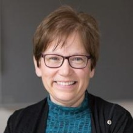 Headshot of Anne Murray